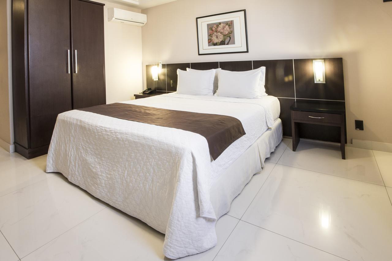 Crystal Plaza Hotel Goiânia Kültér fotó
